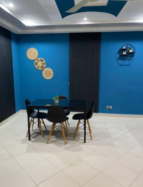 APPARTEMENT MEUBLÉ F2